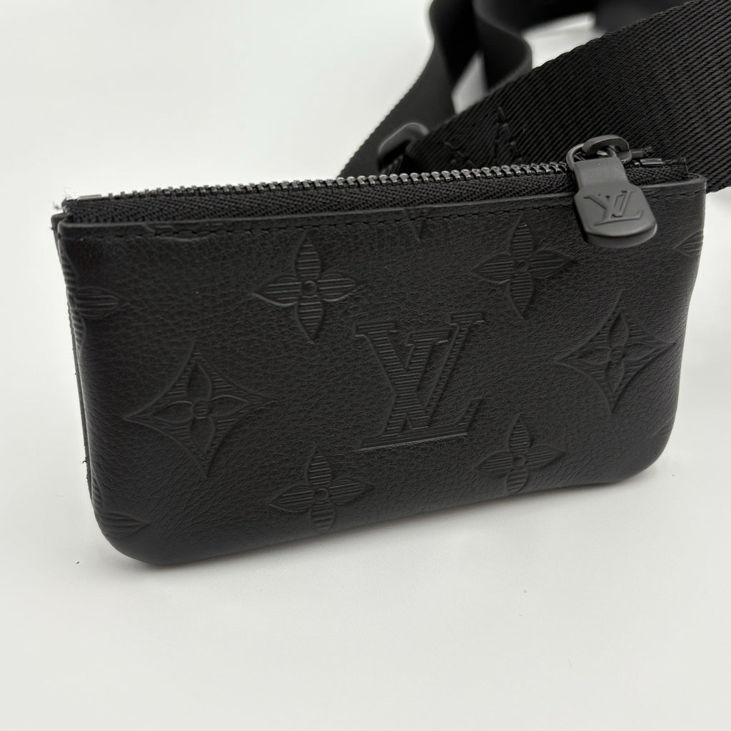 Louis Vuitton Messenger Bag Monogram Shadow ' Black ' | ONLY WORN 1-3x